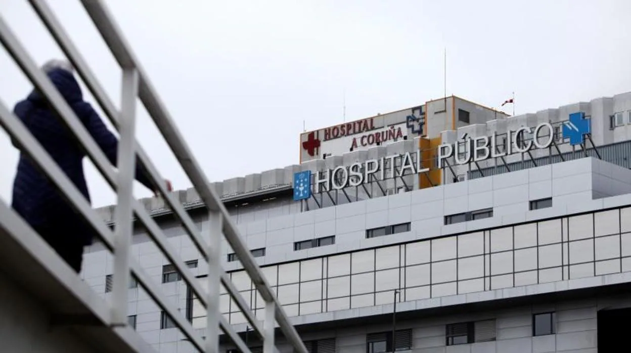Vista del CHUAC; el hospital público de la ciudad de La Coruña