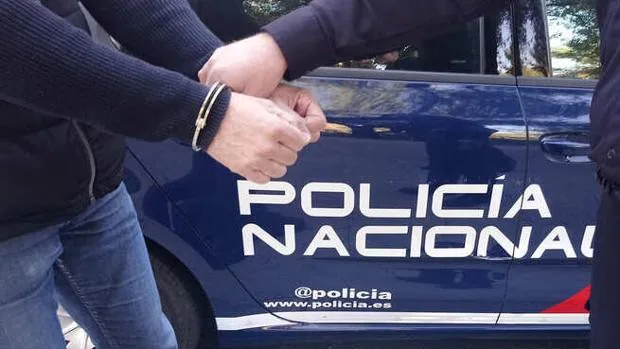 Detenido en Salamanca por circular con un vehículo robado en Asturias