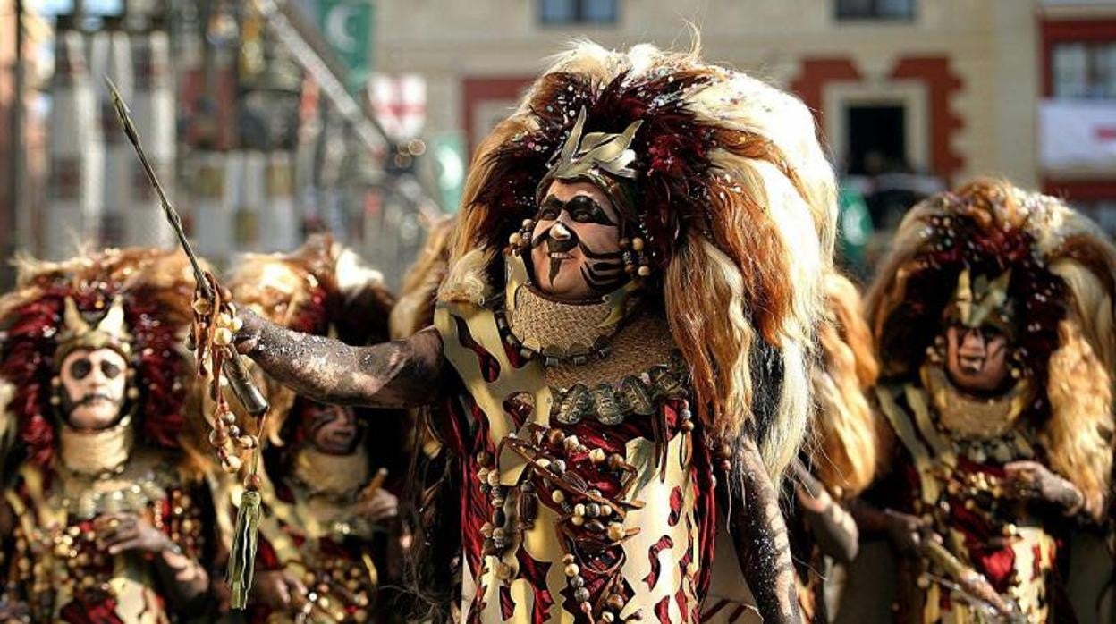 Una Entrada de Moros y Cristianos en Alcoy