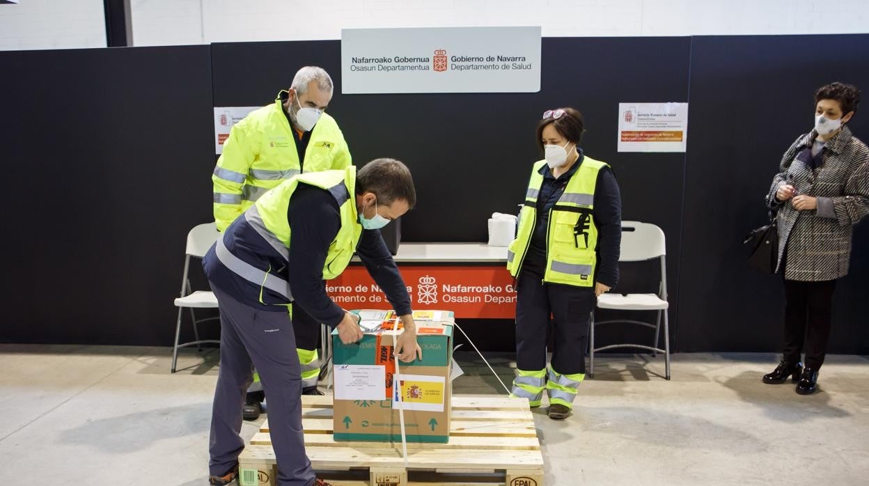 Imagen de las primeras vacunas que llegaron a Navarra.