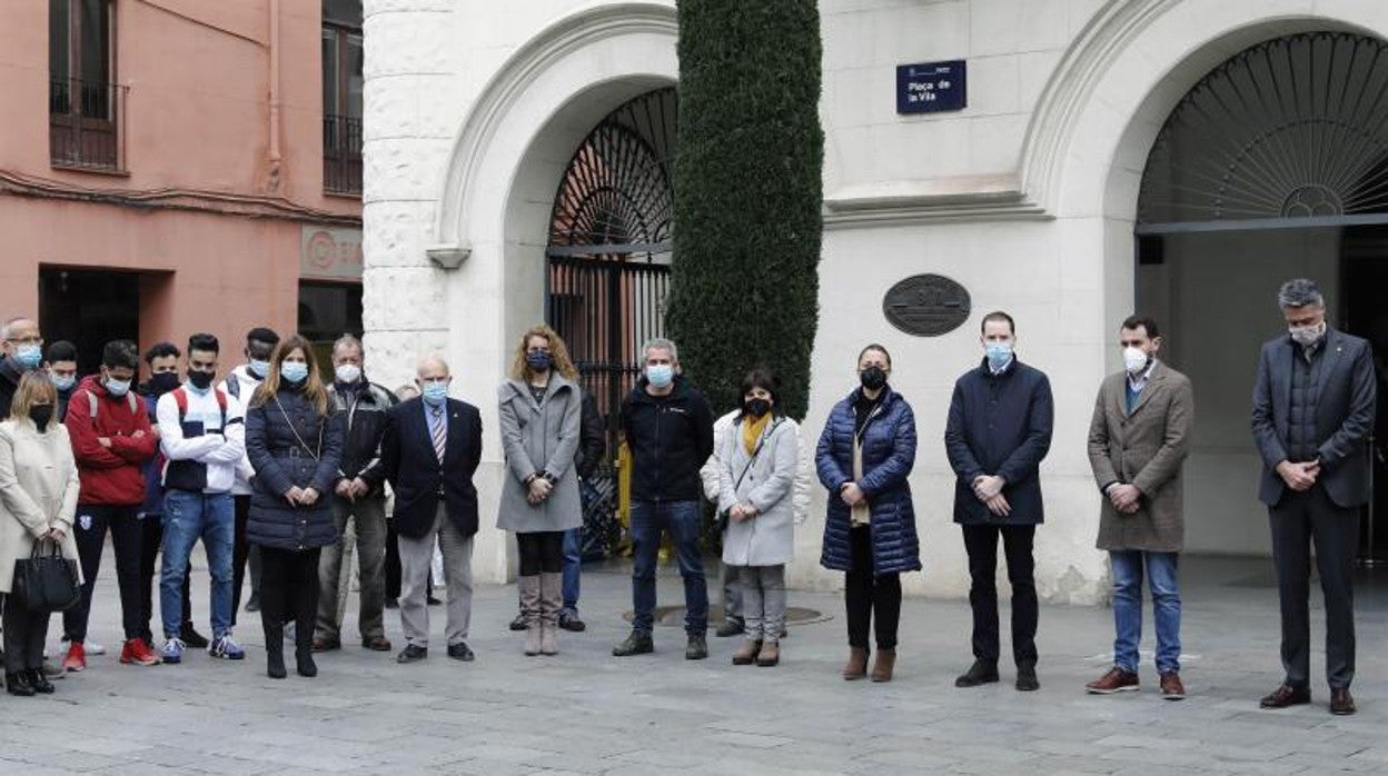 Minuto de silencio en Badalona en memoria de la víctima