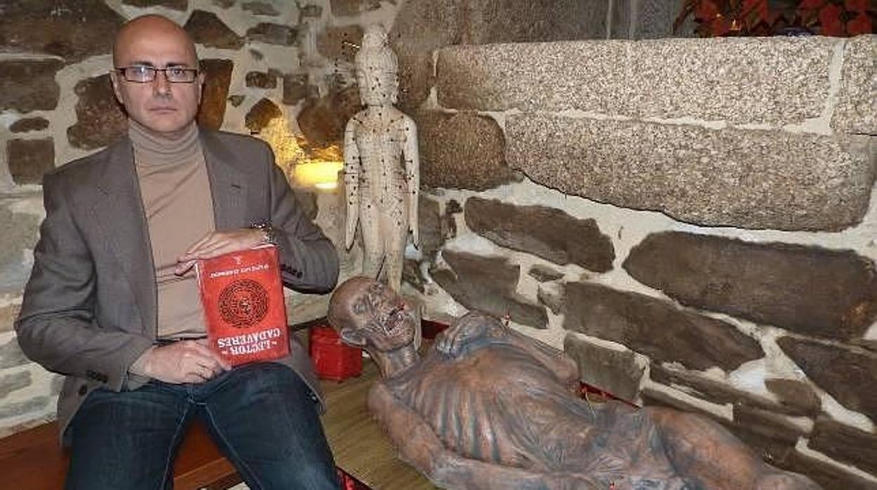 «El lector de cadáveres», de Antonio Garrido, llega a Cuenca de la mano de Las Casas Ahorcadas