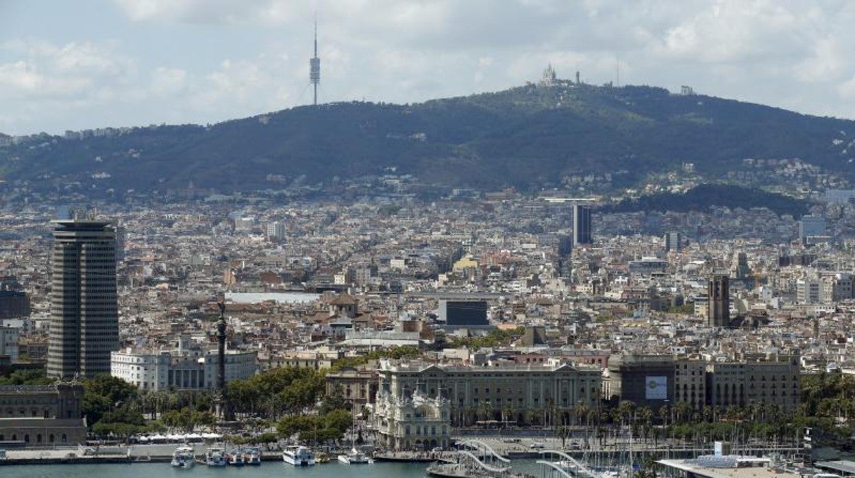 El Port Vell de Barcelona, zona donde ha aparecido este lunes el cadáver