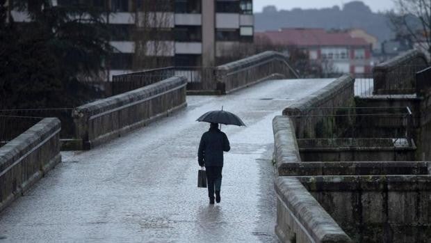 Coronavirus Galicia: las UCI frenan su mejoría y los contagios permanecen estables tras anunciarse la desescalada