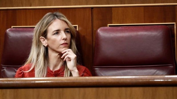 Álvarez de Toledo critica el «reparto de cromos» del CGPJ y cree que hay un «cambio de estrategia» del PP