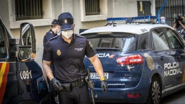 Investigan el asesinato de un hombre maniatado en su casa para robarle en Gandía