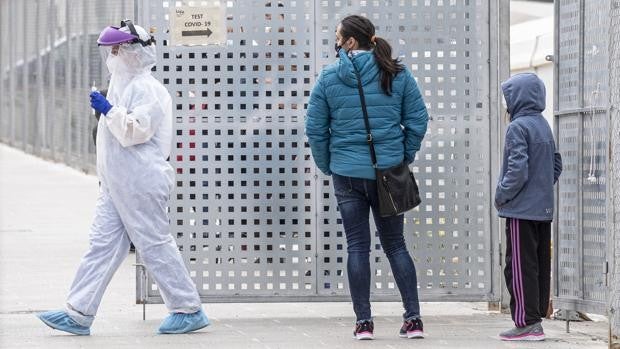 Desescalada en Valencia: el coronavirus consolida su descenso con 536 contagios y 32 muertos más