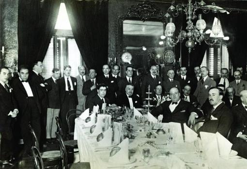 Banquete de 'Le PEN Club' en Lhardy, en 1922