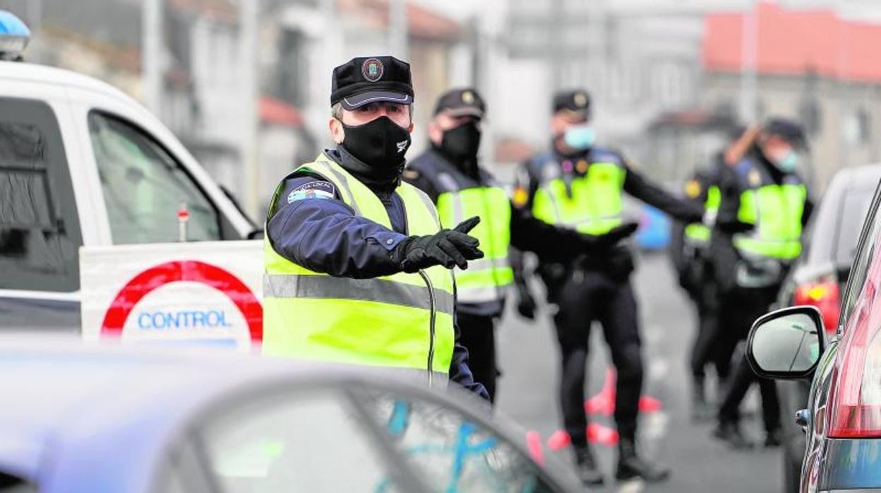 Control policial en Orense, en una imagen reciente