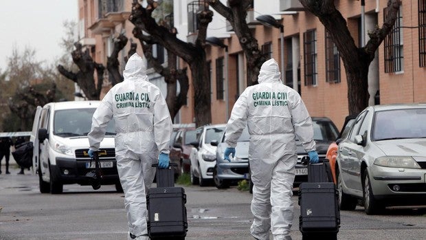 Los agentes de la Guardia Civil que salvaron a la mujer de Massamagrell: «Tenía pocas posibilidades de sobrevivir»