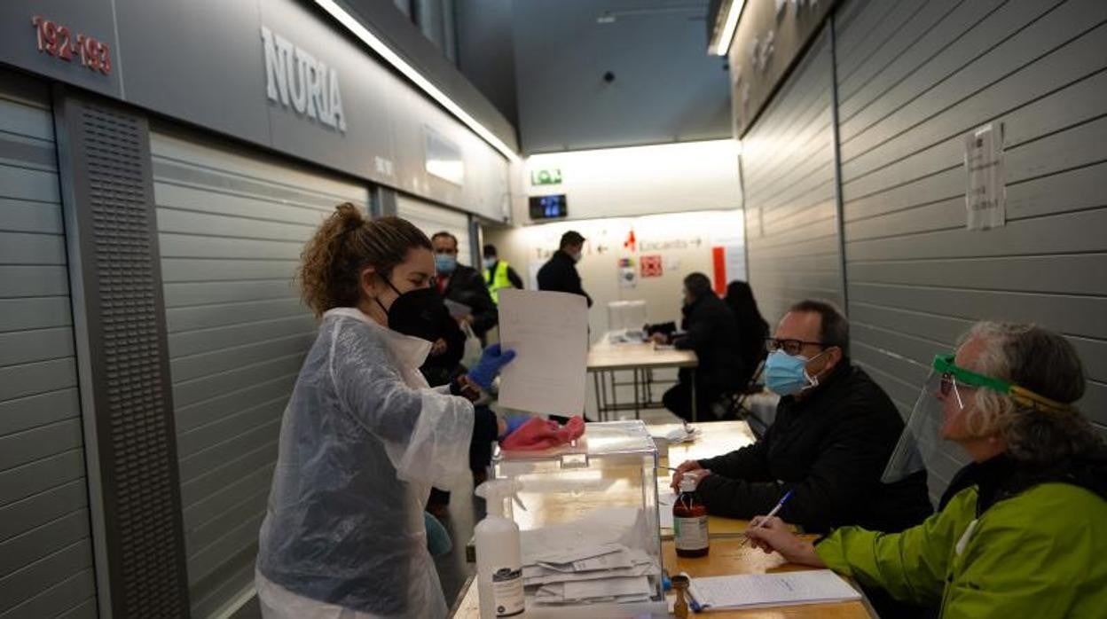 Votaciones en las últimas elecciones catalanas, el 14 de febrero