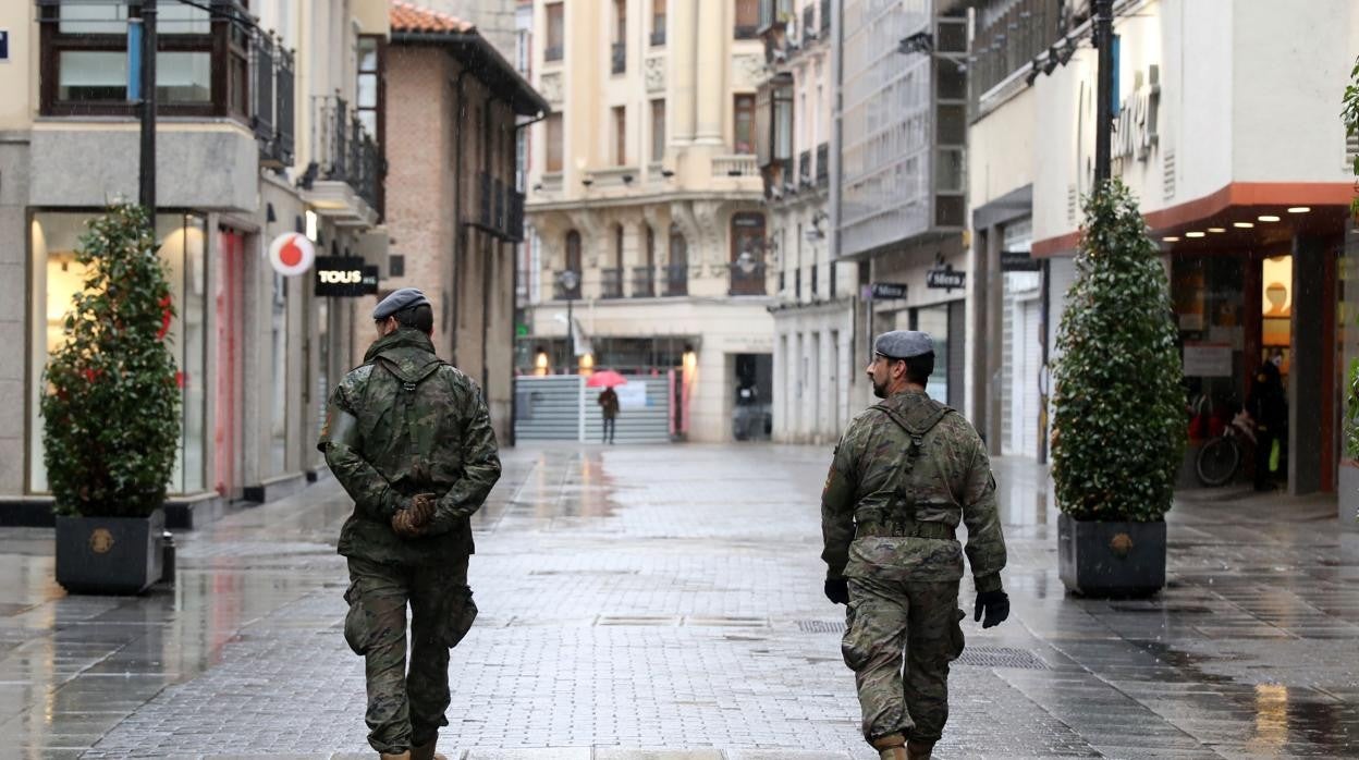 El Ejército participó en las labores de vigilancia de cumplimiento del confinamiento durante el primer estado de alarma, la pasada primavera, por el Covid-19