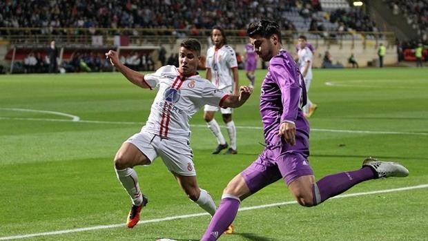 La organización COAG lamenta que una firma de carne artificial patrocine al Real Madrid