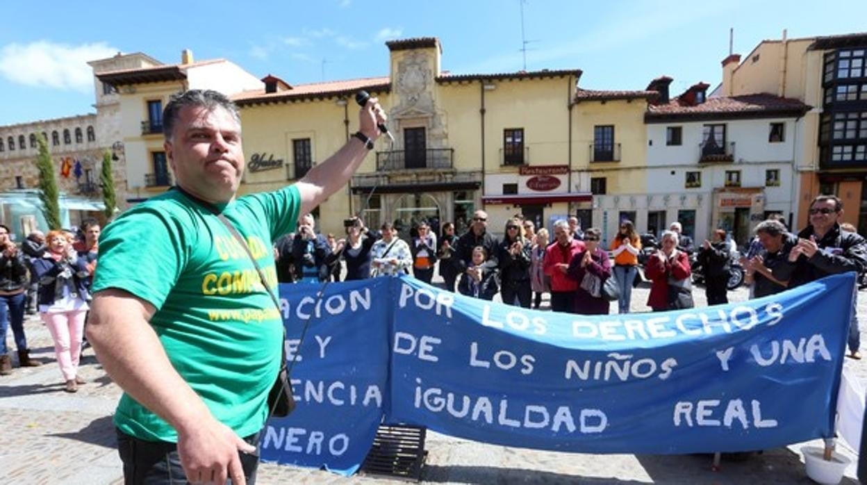 Ratificada la custodia compartida de dos menores a unos padres que se denunciaron por injurias y amenazas