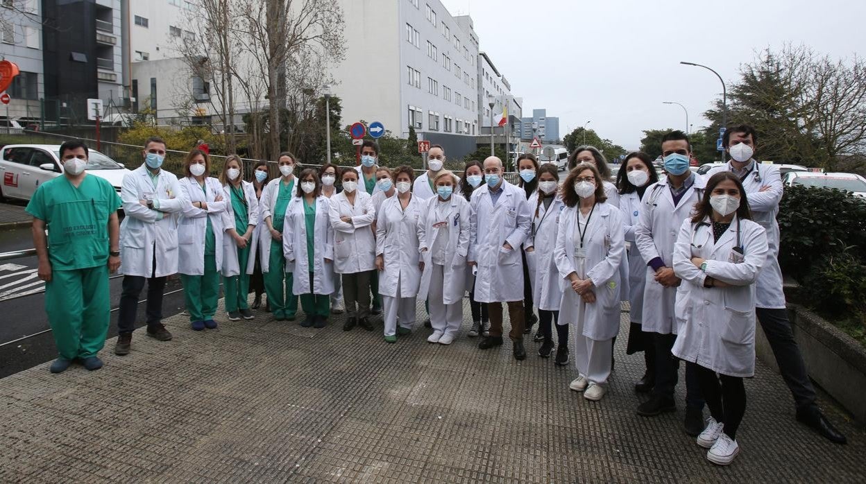 Una (pequeña) representación de los múltiples profesionales que se involucran en los trasplantes de corazón en el hospital de La Coruña