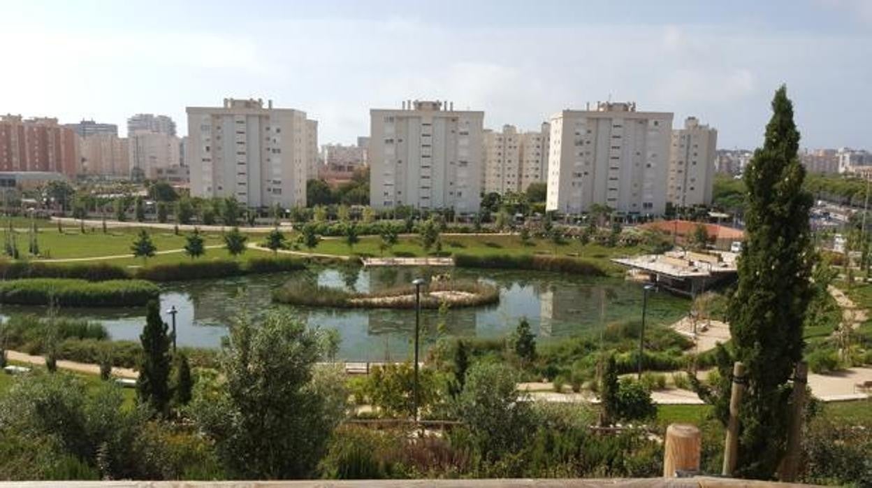 El parque Marjal de Alicante, donde se riega con agua regenerada