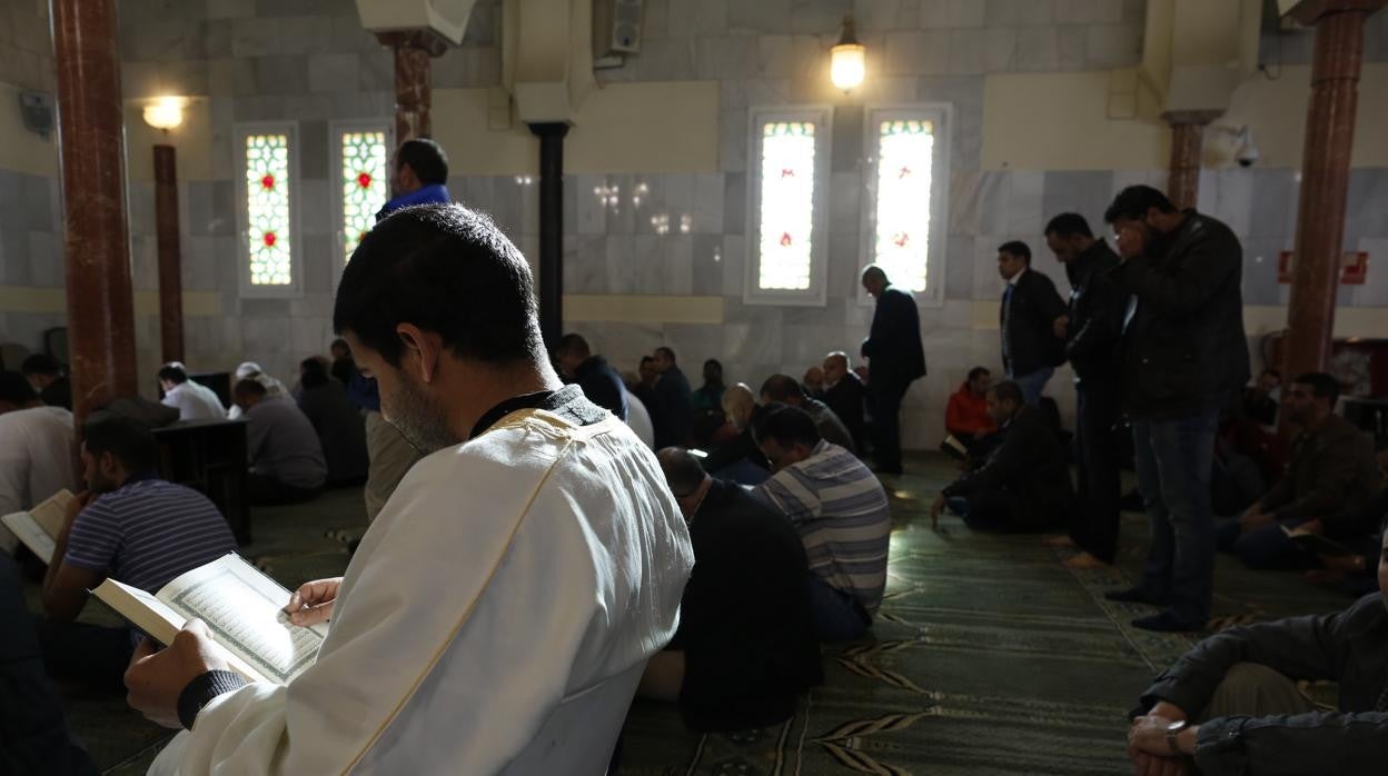 Limosnas para huérfanos sirios que acaban en la yihad