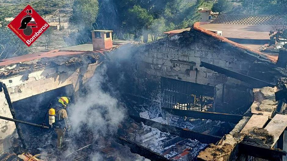 Muere un tetrapléjico en un incendio en su casa en Busot