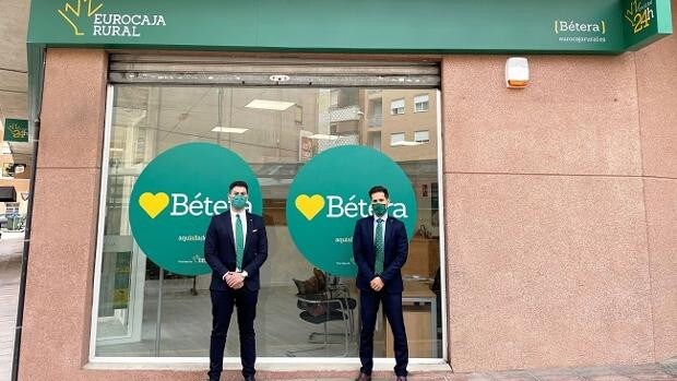 Eurocaja Rural abre una nueva oficina en Bétera para combatir la exclusión financiera