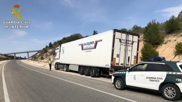 Interceptan a un camionero que quintuplicaba la tasa de alcohol permitida en Alcoy