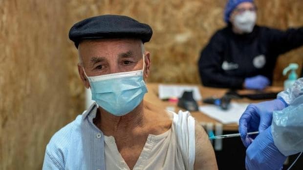 Coronavirus Galicia: Sanidade llama a 52.000 personas para vacunarse este fin de semana