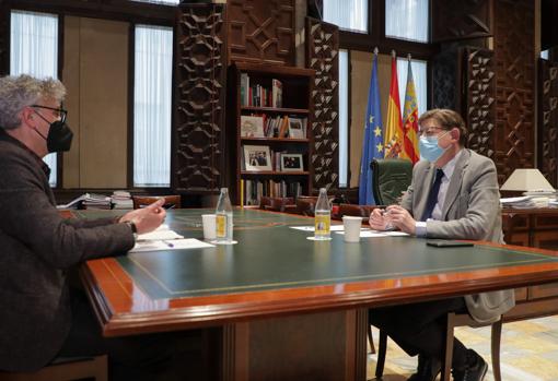 Imagen del presidente de la Generalitat, Ximo Puig, y el comisionado de salud mental, Rafael Tabarés