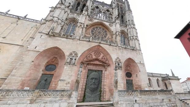PP y Vox buscarán el apoyo municipal a las puertas de Antonio López para la Catedral de Burgos