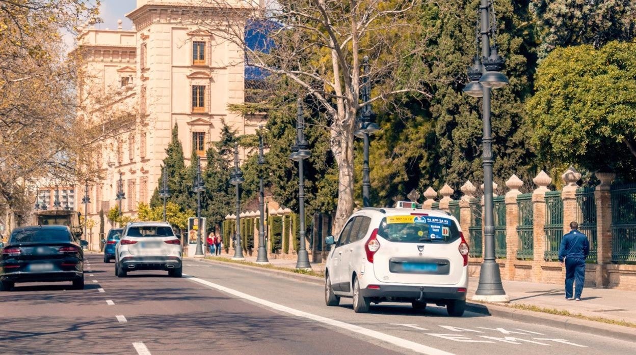 Imagen de un taxi en Valencia