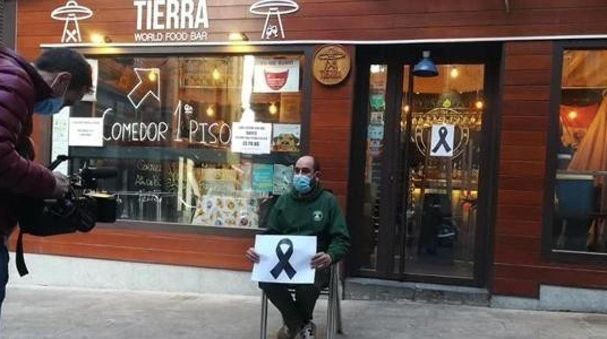 Los hosteleros de la ciudad, que ya no pueden más, llevan meses protestando