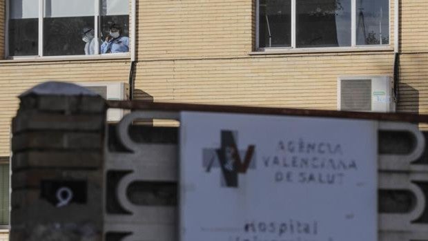 La juez archiva la denuncia sobre el trato a enfermos de coronavirus en el viejo hospital La Fe de Valencia