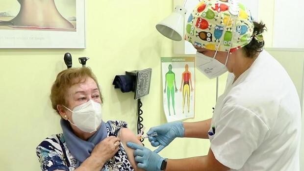Un 37% de los profesionales de enfermería de Castilla-La Mancha han sufrido el coronavirus