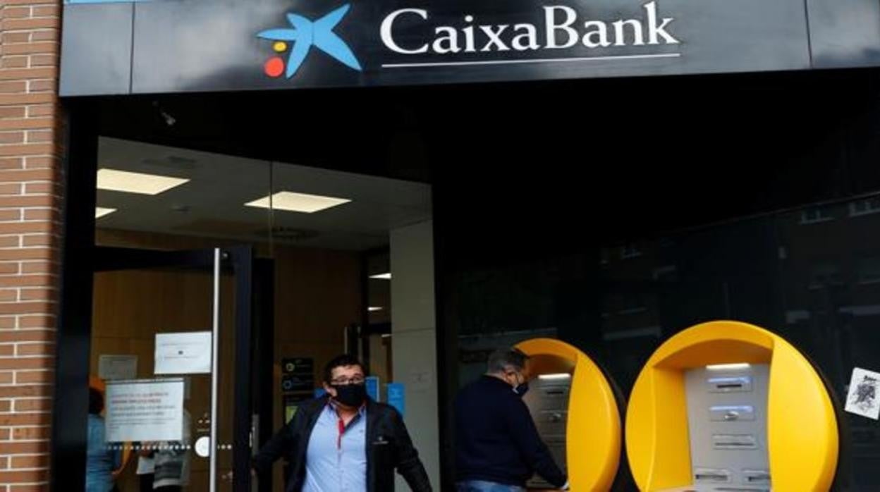 El ERE presentado en CaixaBank afectaría a 235 trabajadores en Castilla-La Mancha, según UGT