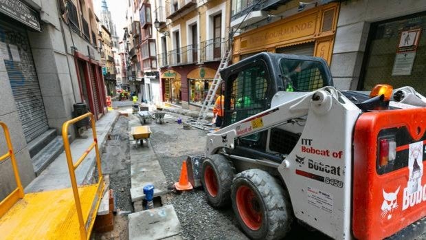 La calle Ancha, abierta en canal