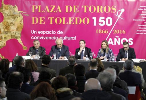 Page en un acto cultural por el 150 aniversario de la plaza de toros de Toledo el 17 de febrero de 2016