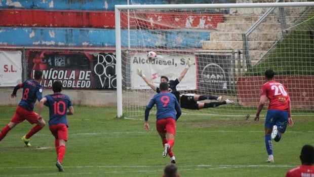 0-2: El CP Villarrobledo certifica su descenso a Tercera División