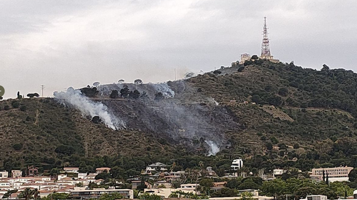 Las columnas de humo eran visibles desde toda la ciudad