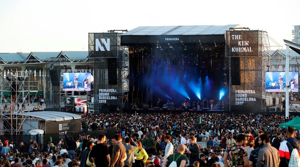 Ambiente en el parque del Forum en la edición 2019 del festival