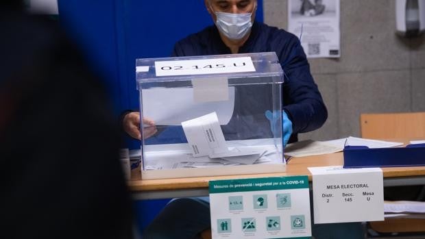 Dónde tengo que ir a votar en Madrid