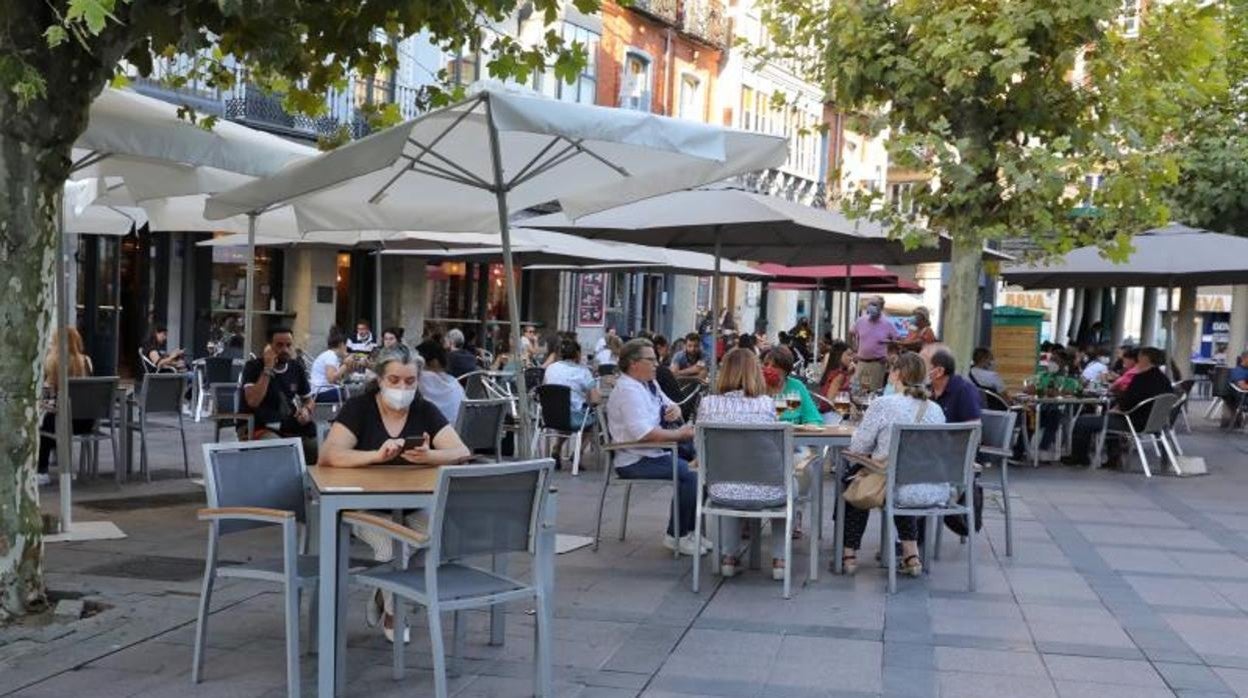 Terrazas en la ciudad de Valladolid en una imagen de archivo