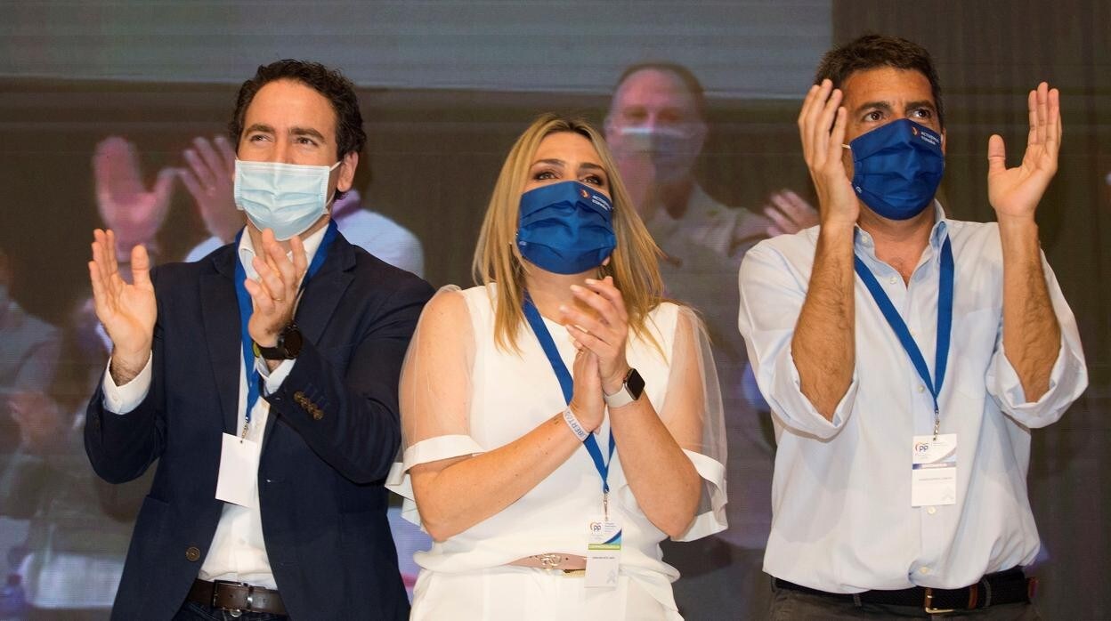 Imagen de Teodoro García Egea, Marta Barrachina y Carlos Mazón este sábado en el congreso provincial del PP en Castellón