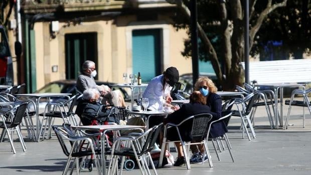 Sólo Cambados, Laza y Padrón estarán cerrados perimetralmente a partir del viernes