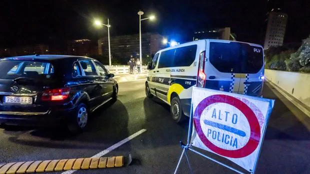 La Generalitat prevé multas de hasta 60.000 euros para los turistas que vulneren el toque de queda y las restricciones en Valencia