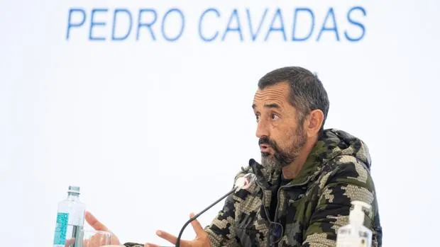 El presagio del doctor Pedro Cavadas tras recibir la vacuna de Moderna: «Me han puesto la de fregar»