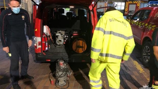 Una tromba de agua en Burgos provoca inundaciones en calles, garajes y viviendas