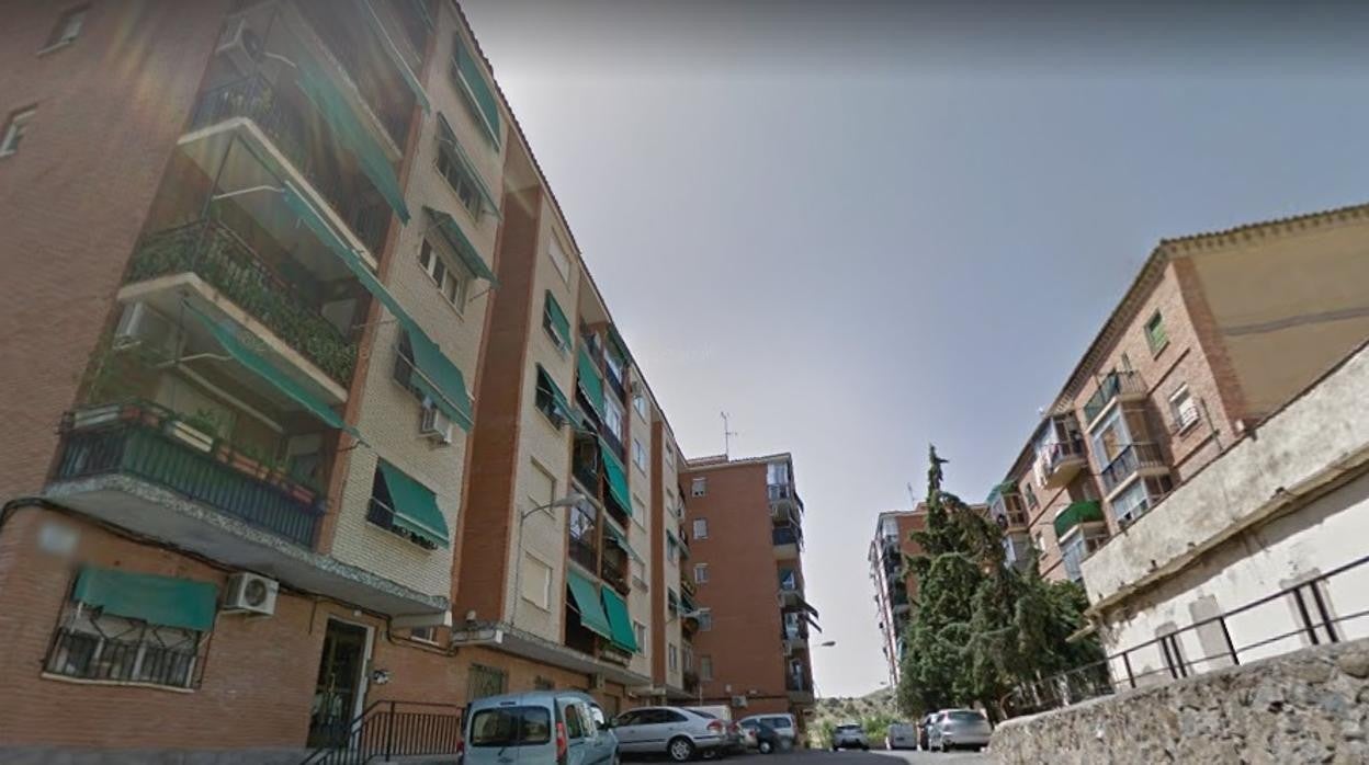 Calle de la Virgen Chica, donde se ha declarado el incendio