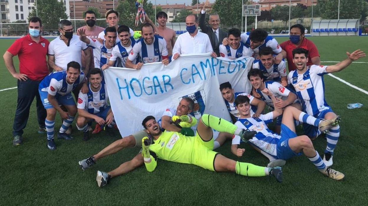 El Hogar Alcarreño celebra el ascenso