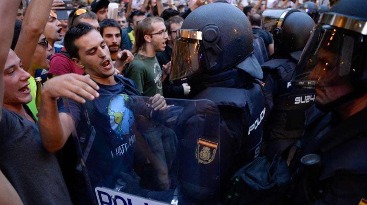 Las Fuerzas de Seguridad sufrieron especialmente el acoso independentista
