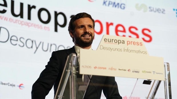 Casado, ante la manifestación en Colón junto a Vox: «A mí me daría vergüenza hacerme una foto con Bildu»