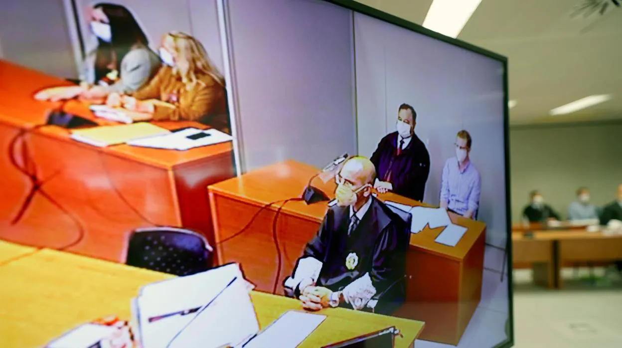 Imagen del juicio por el crimen de Godella, que se celebra en la Audiencia de Valencia