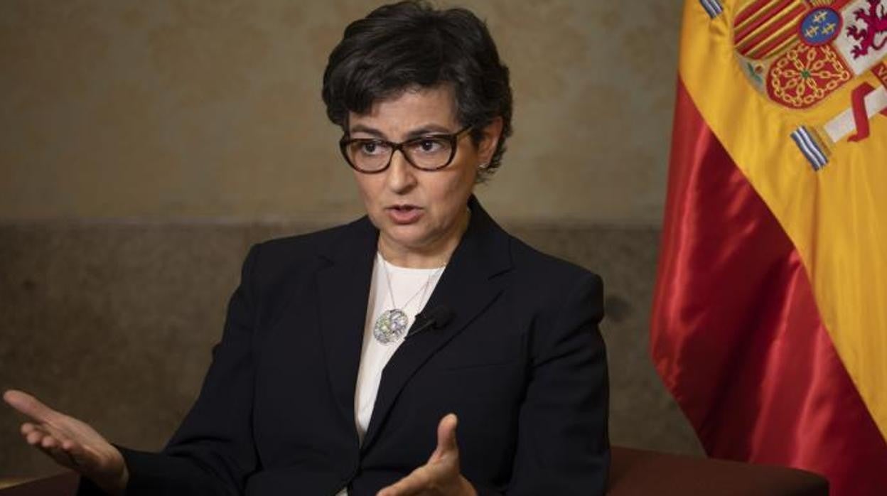 La ministra de Exteriores, Arancha González Laya, está en el punto de mira por este caso. El denunciante ve fundados indicios de delito y un juez de Zaragoza ya lo está investigando